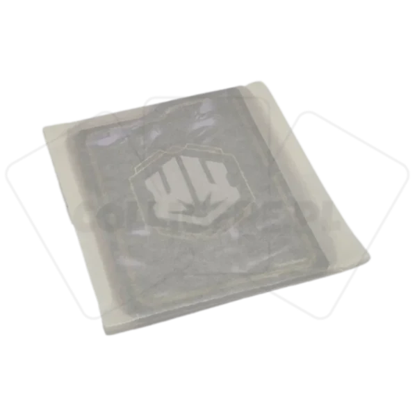 Paczuszka z przekładkami do segregowania kart. Przekładki są w kolorze many czyli Lore