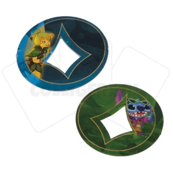 Kartonowy znacznik Lore ze Stitchem w kolorze zielonym, Kartonowy znacznik z Dzwoneczkiem w kolorze niebieskim